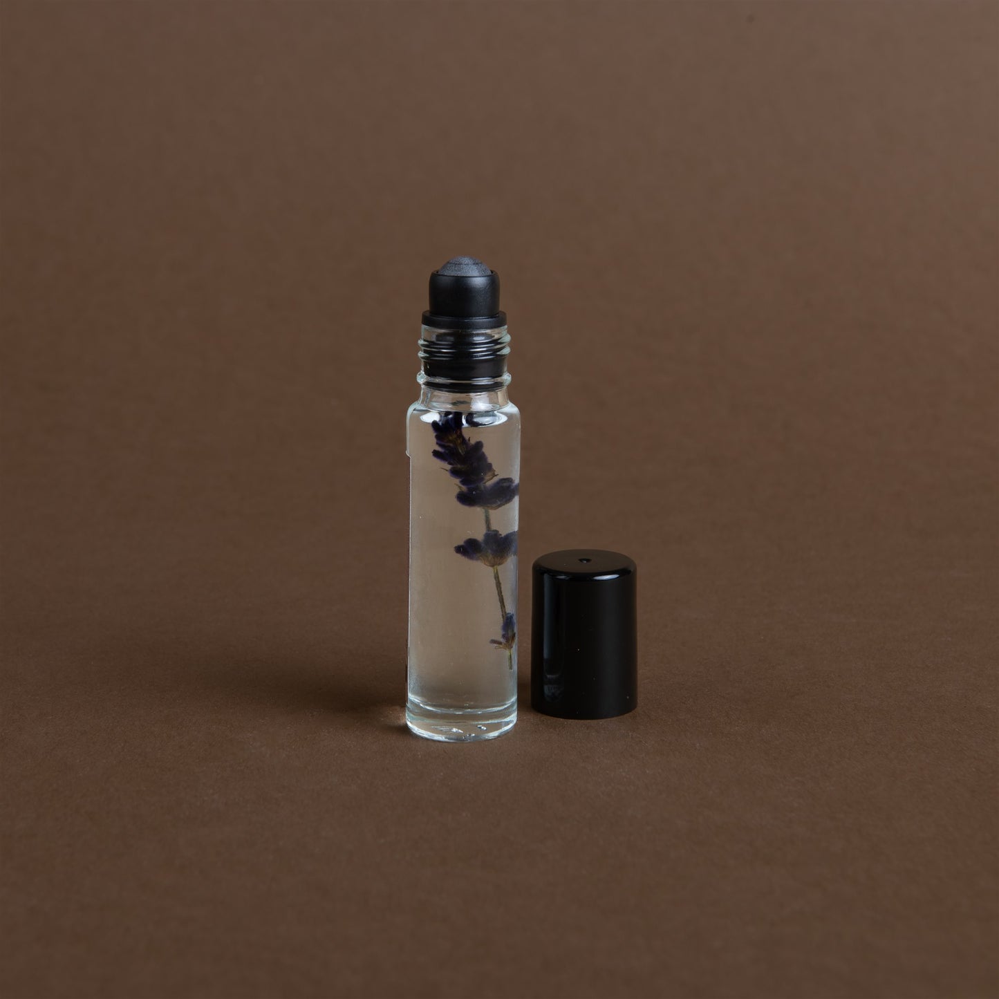 Lavender organic fragrance oil with roll