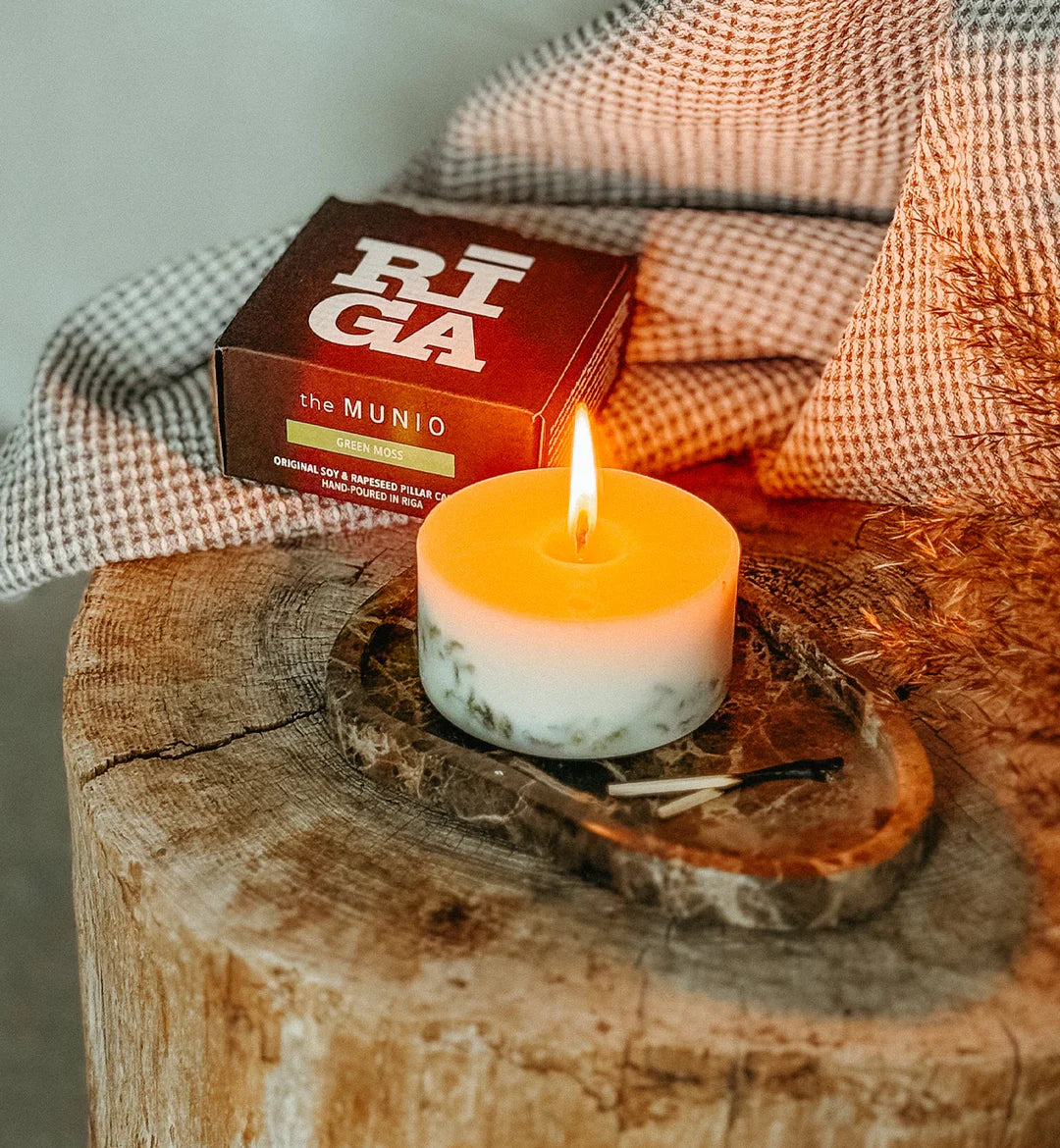 Riga Original® × the MUNIO Moss mini pillar candle