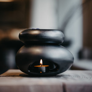 Black ceramic wax melter